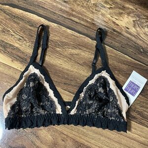 Hanky Panky Lace Bralette